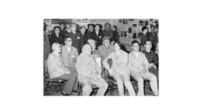 布赫、郝建秀同志來(lái)我校視察工作