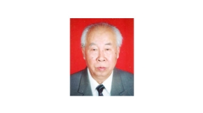 崔瑞珍.1980年－1984年任學(xué)校校長(zhǎng)；1984年－1989年任學(xué)校黨委書記